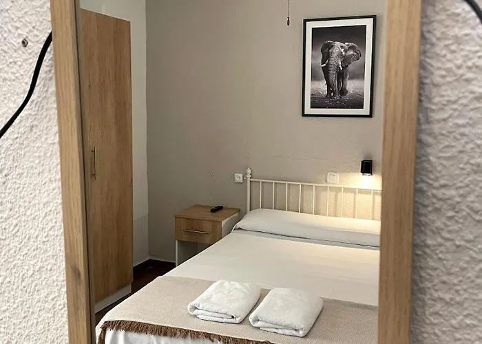 Suenos De Lorca Hostel *