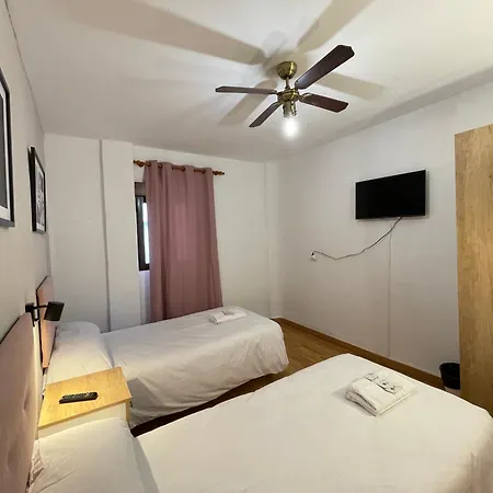 Hostel Suenos De Lorca *